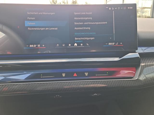 BMW M5 Basis Touring Compund+Comfort+DrivAssistPro+Pano 