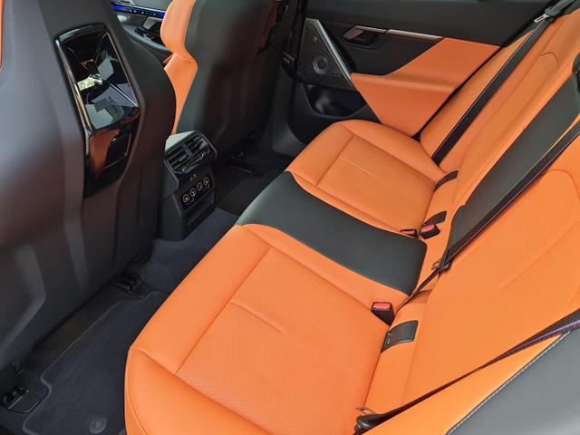 BMW M5 Basis Touring AHK+Compound+Comfort+DrivAssistPro 