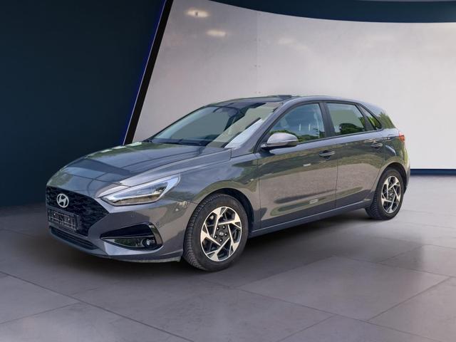 Hyundai i30 - Advantage vAHK Navi LED DAB Kamera Winter