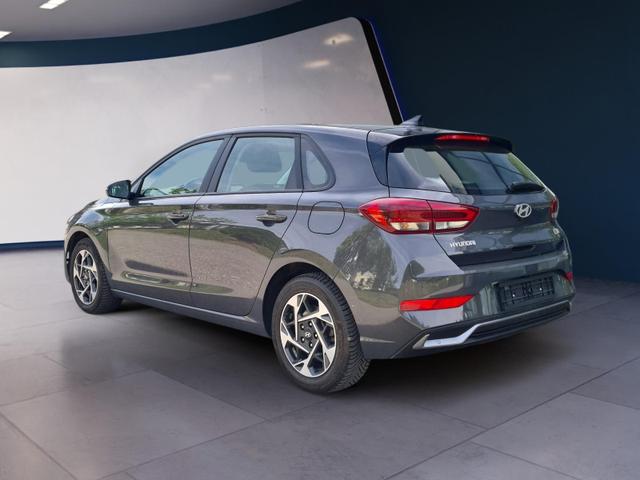 Hyundai i30 Advantage vAHK Navi LED DAB Kamera Winter 