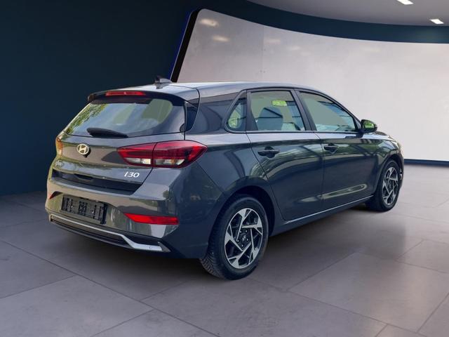 Hyundai i30 Advantage vAHK Navi LED DAB Kamera Winter 
