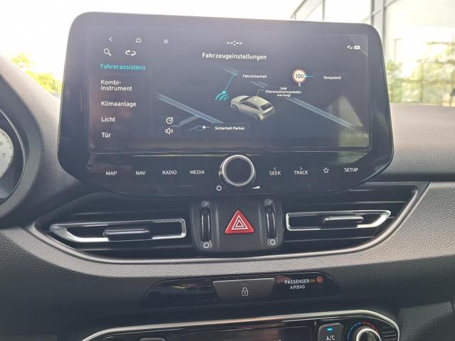Hyundai i30 Advantage vAHK Navi LED DAB Kamera Winter 
