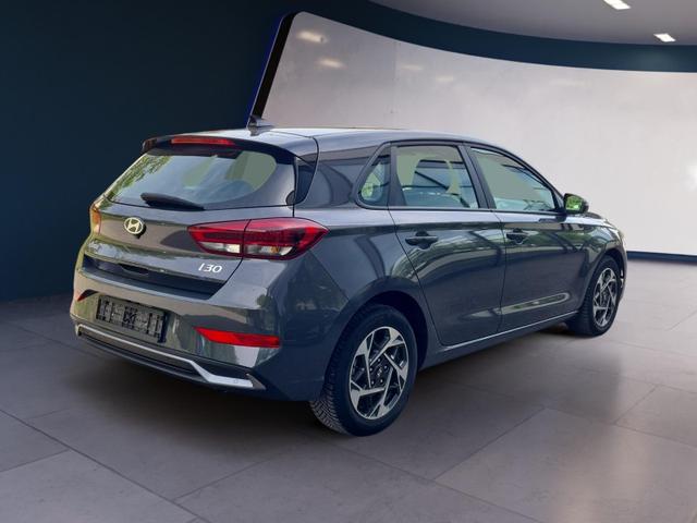 Hyundai i30 Advantage vAHK Navi LED DAB Kamera Winter 