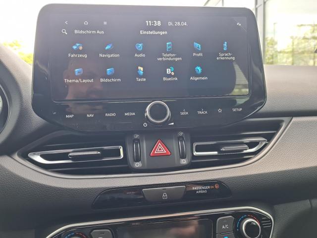 Hyundai i30 Advantage vAHK Navi LED DAB Kamera Winter 