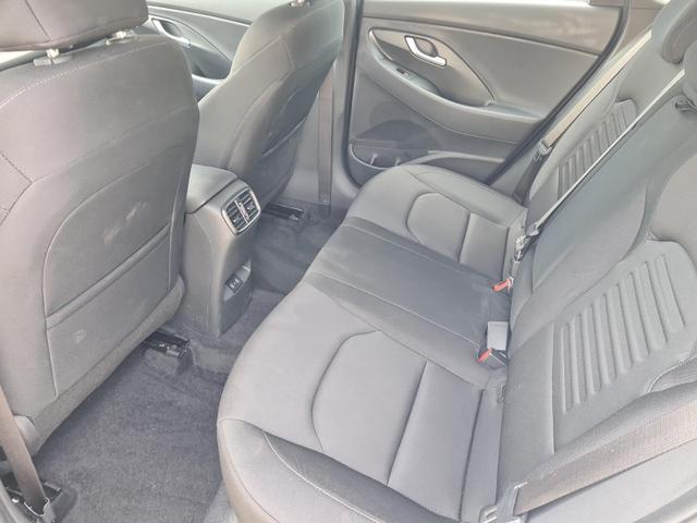 Hyundai i30 Advantage vAHK Navi LED DAB Kamera Winter 