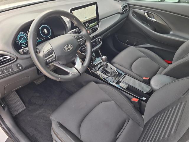 Hyundai i30 Advantage vAHK Navi LED DAB Kamera Winter 