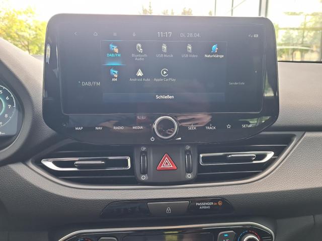 Hyundai i30 Advantage vAHK Navi LED DAB Kamera Winter 
