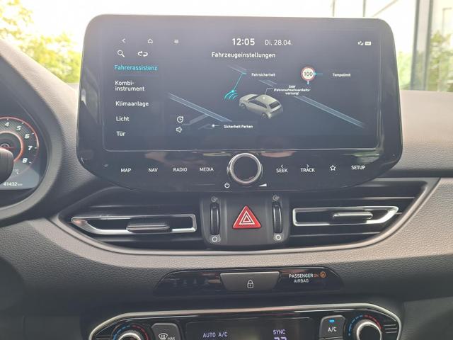 Hyundai i30 Kombi Advantage cw vAHK Navi LED DAB Kamera Winter 