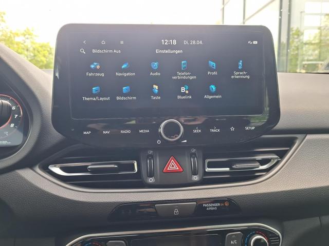 Hyundai i30 Kombi Advantage cw vAHK Navi LED DAB Kamera Winter 