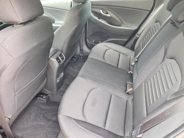 Hyundai i30 Kombi Advantage cw vAHK Navi LED DAB Kamera Winter 