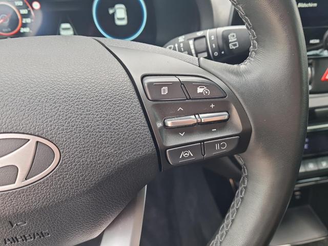 Hyundai i30 Kombi Advantage cw vAHK Navi LED DAB Kamera Winter 