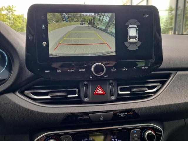 Hyundai i30 Kombi Advantage cw vAHK Navi LED DAB Kamera Winter 