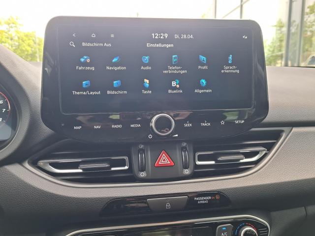 Hyundai i30 Kombi Advantage cw vAHK Navi LED DAB Kamera Winter 