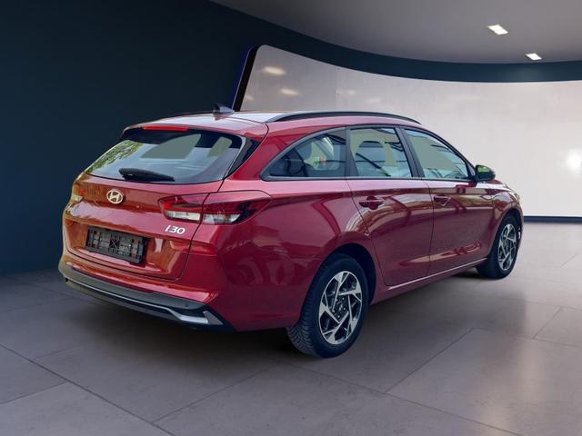 Hyundai i30 Kombi Advantage cw vAHK Navi LED DAB Kamera Winter 