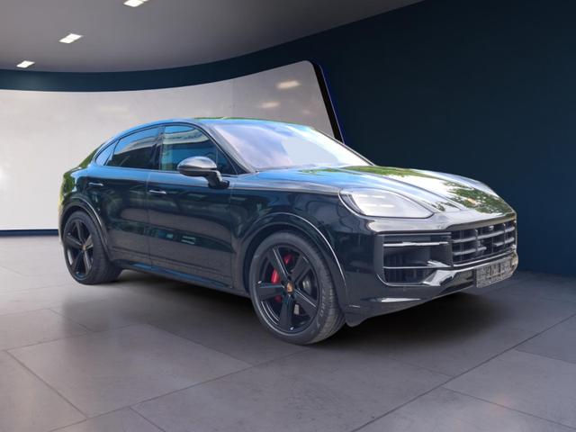 Porsche Cayenne GTS BOSE AHK SoftClose 4RadLenk Matrix 
