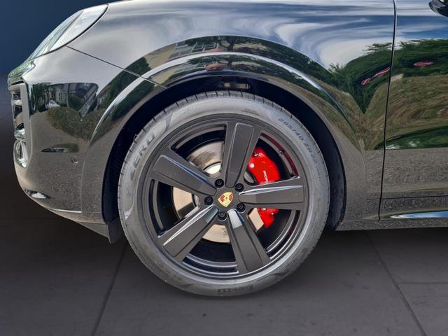 Porsche Cayenne GTS BOSE AHK SoftClose 4RadLenk Matrix 