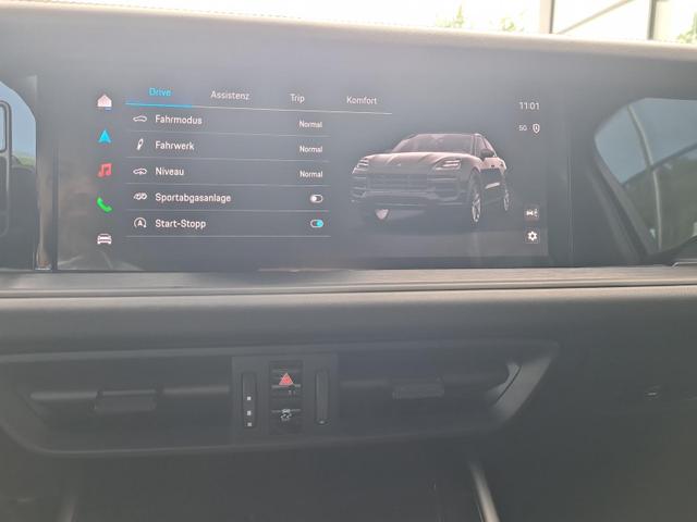 Porsche Cayenne GTS BOSE AHK SoftClose 4RadLenk Matrix 
