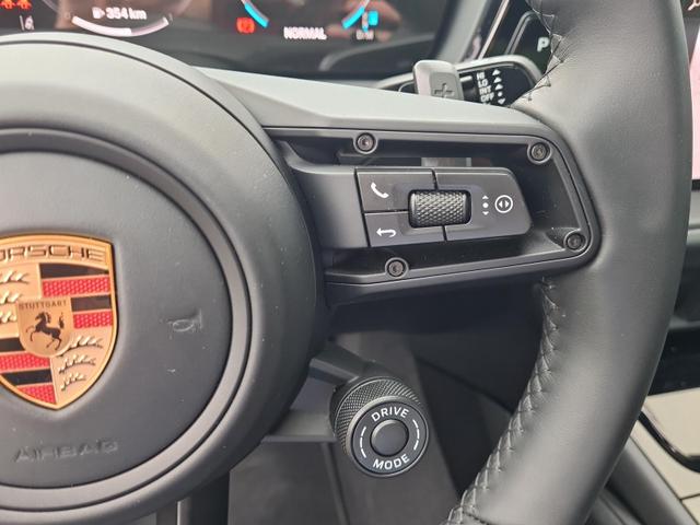 Porsche Cayenne GTS BOSE AHK SoftClose 4RadLenk Matrix 