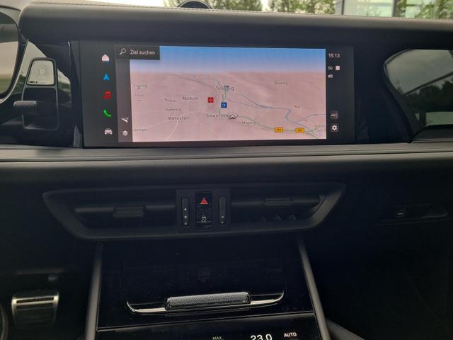 Porsche Cayenne GTS BOSE AHK SoftClose 4RadLenk Matrix 