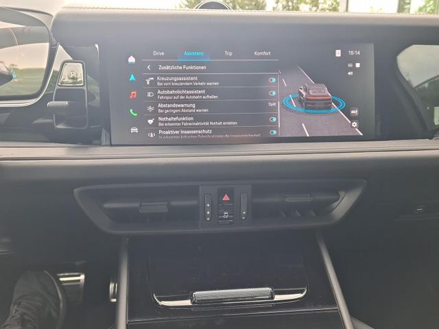 Porsche Cayenne GTS BOSE AHK SoftClose 4RadLenk Matrix 