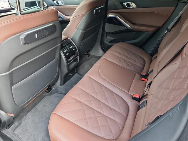 BMW X6 40 d xDrive M Sport 40d SportPro Comfort+Travel+Innovations 22" 