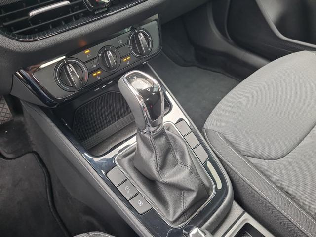 Skoda Fabia Selection 1.0 TSI DSG LED DAB PDC Lane 