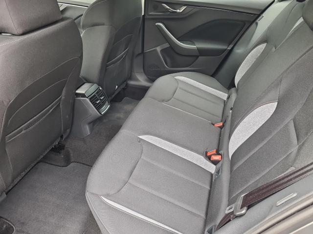 Skoda Kamiq Selection 1.0 TSI DSG LED DAB beheizLenk 