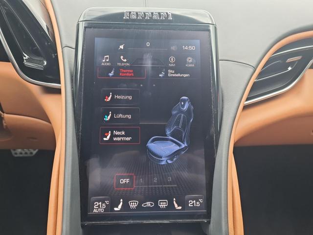 Ferrari Roma Spider Pass.Display ACC Airscarf Seatvent. 