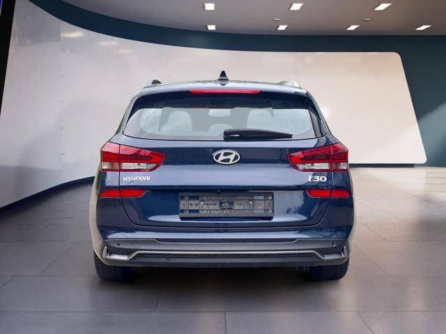 Hyundai i30 Kombi Advantage cw vAHK Navi LED DAB Kamera Winter 