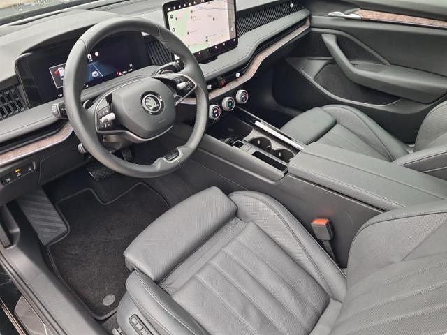 Skoda Superb Combi 2.0 TDI 142 kW 4x4 L&K AHK Canton Pano FahrAssistPLUS HeadUp 