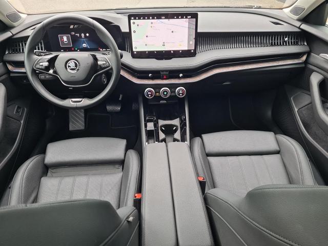 Skoda Superb Combi 2.0 TDI 142 kW 4x4 L&K AHK Canton Pano FahrAssistPLUS HeadUp 