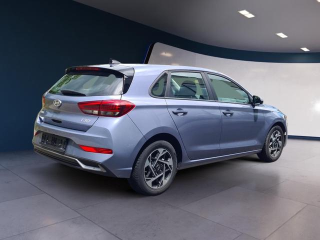 Hyundai i30 Advantage vAHK Navi LED DAB Kamera Winter 