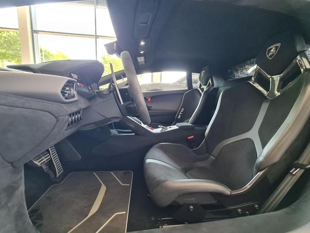 Lamborghini Hurac&aacute;n Huracan STO Lift-system DAB RearView Carbon 
