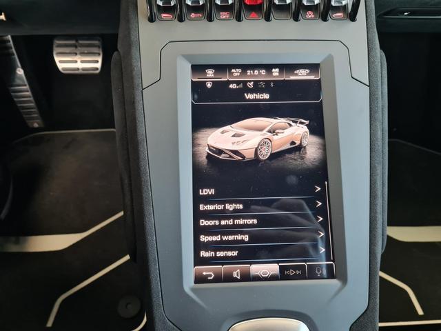 Lamborghini Hurac&aacute;n Huracan STO Lift-system DAB RearView Carbon 