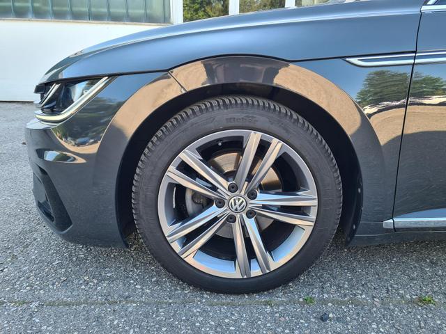 Volkswagen Arteon R-Line 2.0TSI DSG DiscoverPro DigiCockpit 