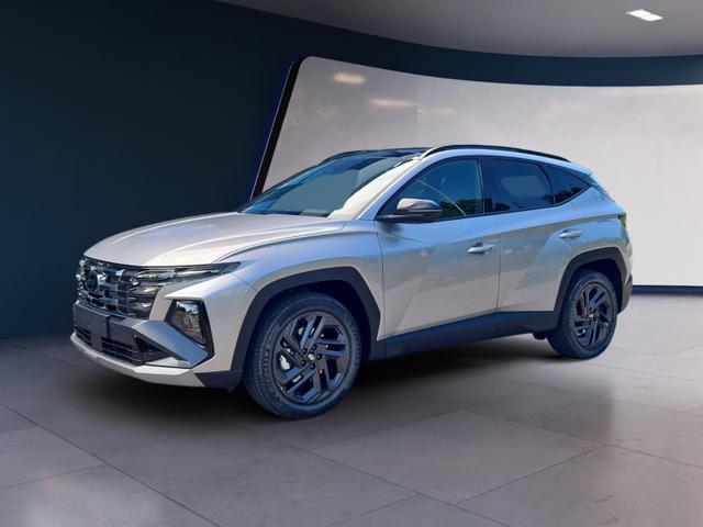 Hyundai TUCSON - N Line 2WD BlackEdition Navi Kamera 4xSHZ Pano ACC