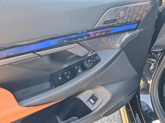BMW M5 Basis Touring Comfort+DrivAssistPro+ParkPro+Pano 