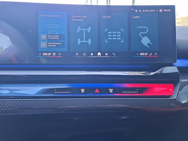 BMW M5 Basis Touring Comfort+DrivAssistPro+ParkPro+Pano 