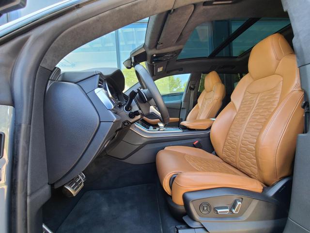Audi RS Q8 4.0 TFSI quattro AssistPlus DynamikPlus Matrix Pano Leder 