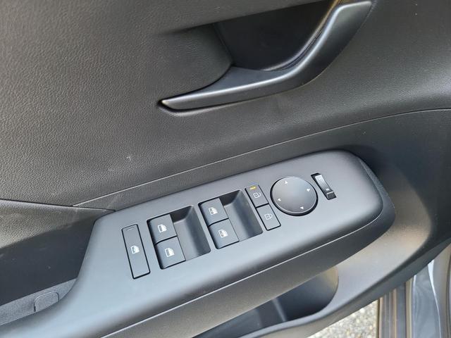 Hyundai KONA Comfort 2WD T-GDI Navi Kamera SHZ LHZ 
