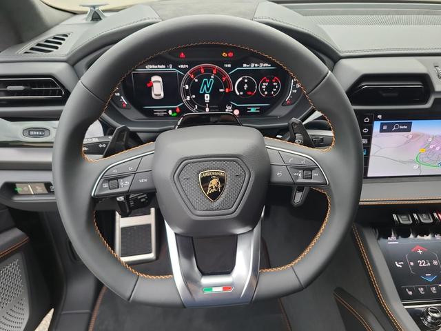 Lamborghini Urus SE 