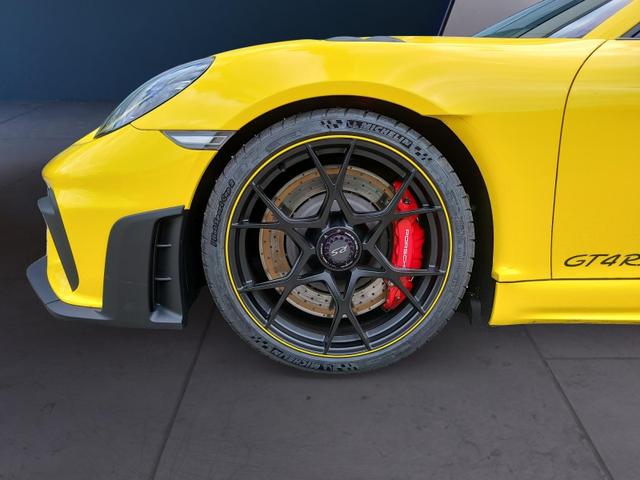 Porsche Cayman GT4 RS 718 Weissach PDLS+ Clubsport Lift 