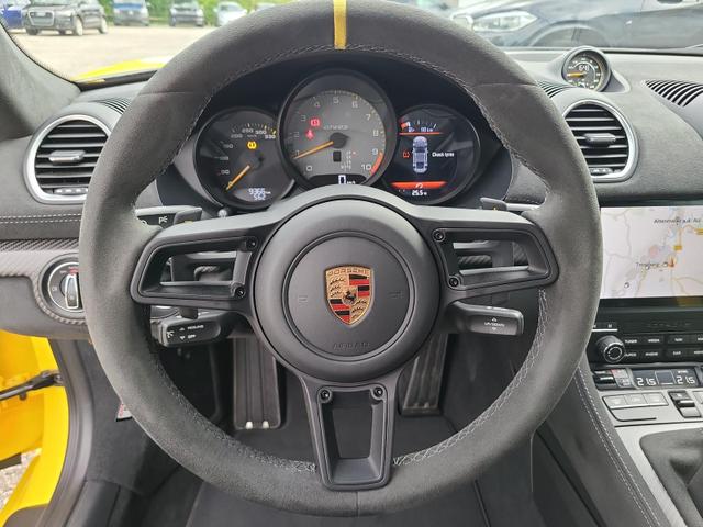 Porsche Cayman GT4 RS 718 Weissach PDLS+ Clubsport Lift 