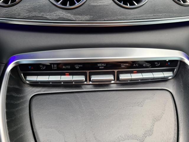 Mercedes-Benz AMG GT 43 4Matic+ (290.659) AMGRide+Perf SoftClose HeadUp 