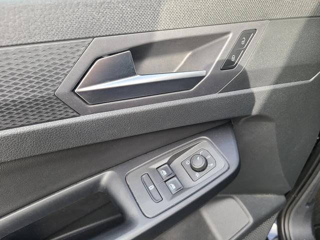 Volkswagen Caddy Style 2.0 TDI AHK Navi App Kamera 8-fach 