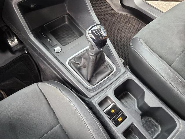 Volkswagen Caddy Style 2.0 TDI AHK Navi App Kamera 8-fach 