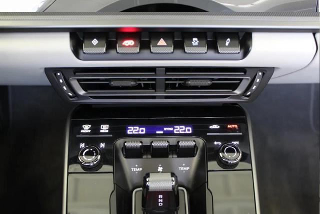 Porsche 992 911 Carrera S Cabrio PDLS+ BOSE ParkAssist 
