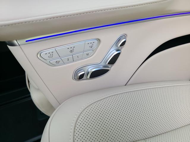 Mercedes-Benz V-Klasse 300 d 4MATIC lang EXCLUSIVE (447.813) V300 AMG LuxurySeat AHK 
