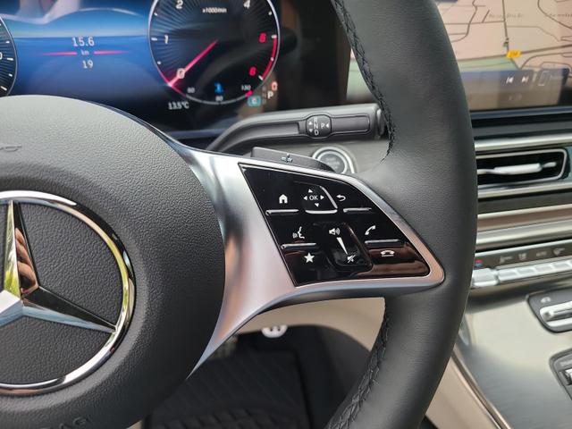 Mercedes-Benz V-Klasse 300 d 4MATIC extralang EXCLUSIVE (447.815) V300d AMG AHK StHeiz LuxurySeat 