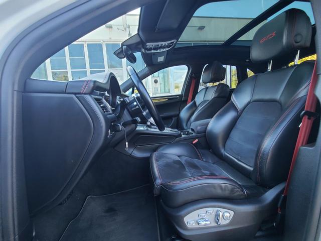 Porsche Macan GTS PDLS+ BOSE Pano PASM Navi Chrono 